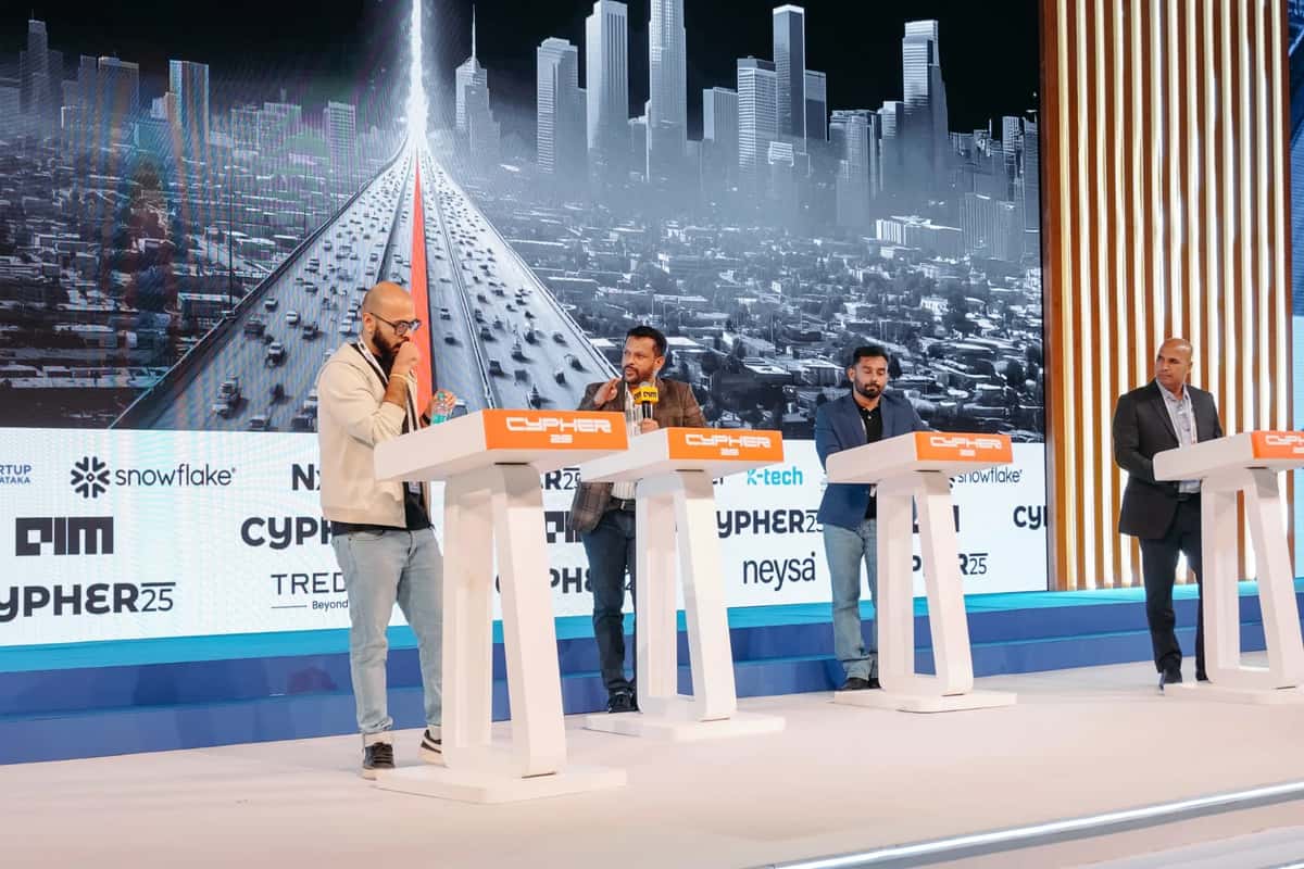 Indian IT Giants vs Startups: Who Will Script India’s AI Enterprise Story?