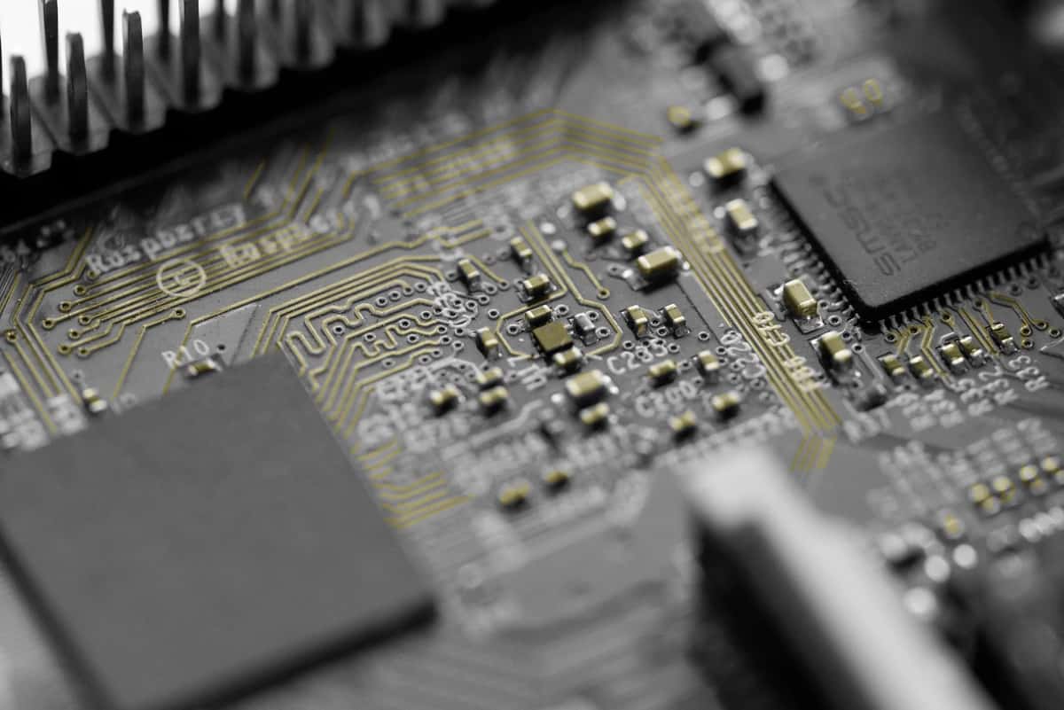 ‘India Needs More Hands-On Hardware Training, Starting in Middle School’