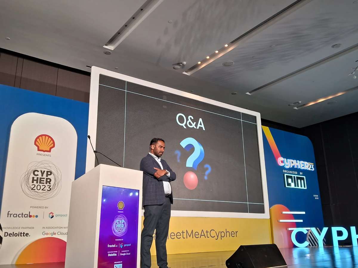 Humans + AI: The Perfect Mix to Remove Digital Friction