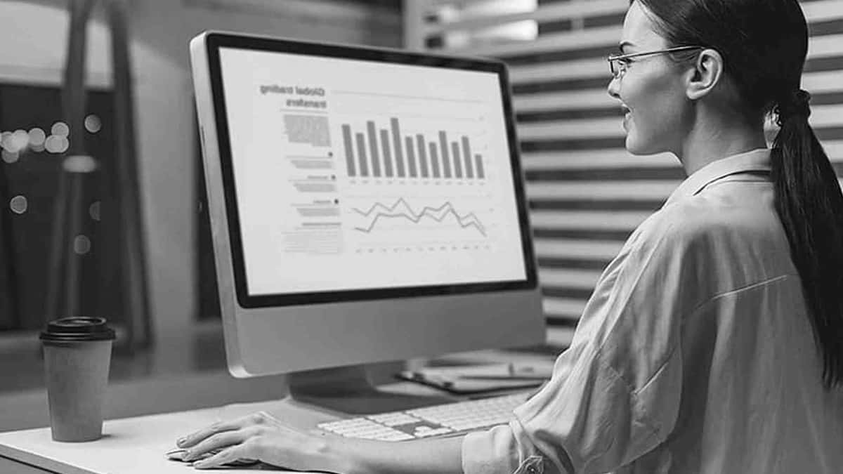 Why data analysts are no “lesser” than data scientists & engineers