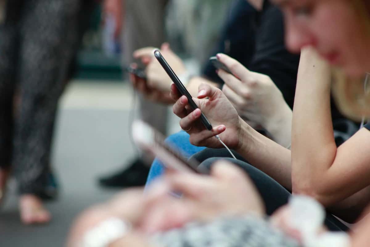 Google’s Smart Scrolling: Now AI Tells Your Phones When To Scroll