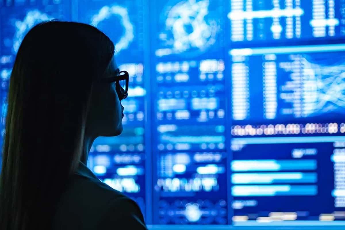 How Working Data Scientists Can Continue To Increase Their Knowledge