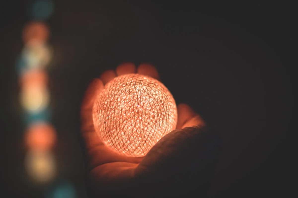Consciousness and AIs, an Overemphatic Ambition: Examining their Relevance in the Context of AI Governance