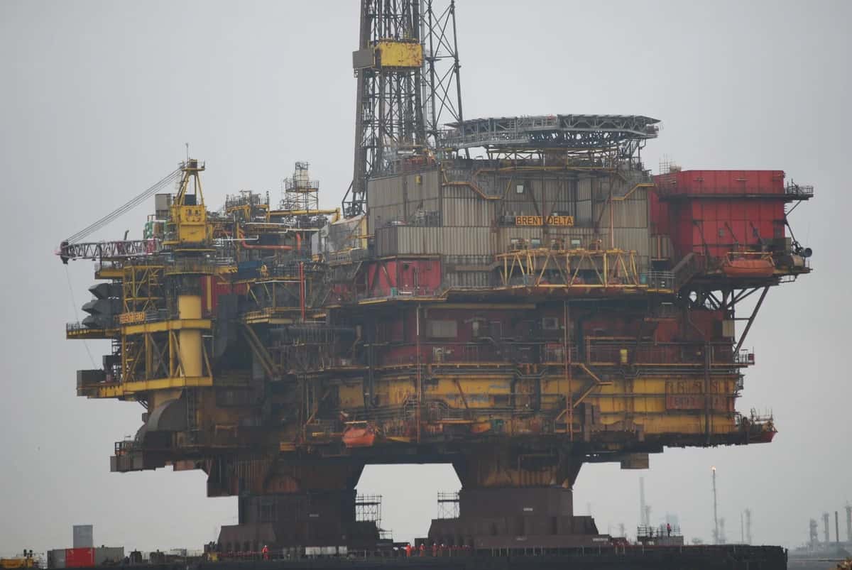 How AI Is Shaping Safety Standards On Oil Rigs
