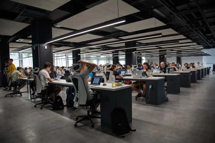 How Business Leaders Can Use AI To Bridge The Cybersecurity Skills Gap