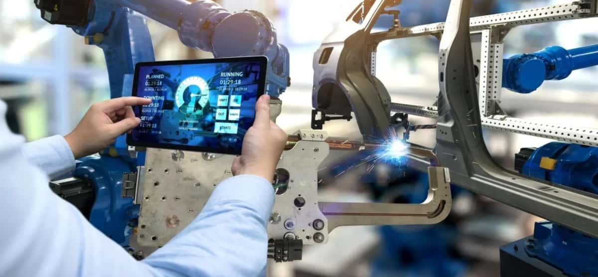 COVID19: Top ROI Driven Analytics Use Cases In Manufacturing Domain Going Beyond IIoT