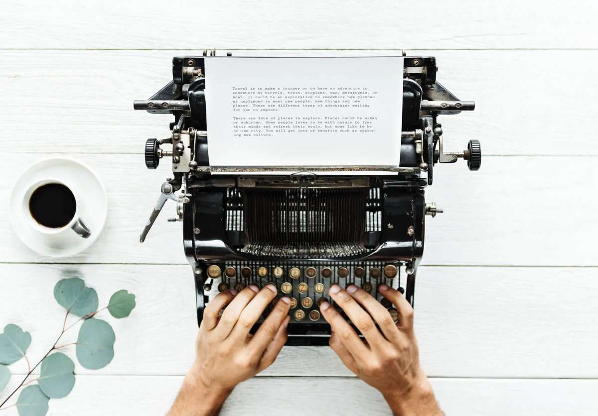 WhiteSmoke, The AI-Powered Writing Assistant Which Acts Like A Micromanaging English Professor