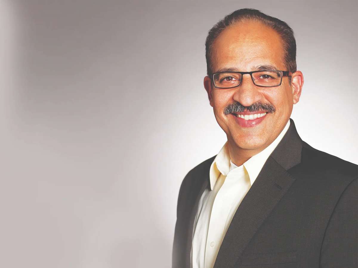 Hybrid & Multi-Cloud Environment Is A Trillion Dollar Market, & IBM Intends To Seize It: Vikas Arora