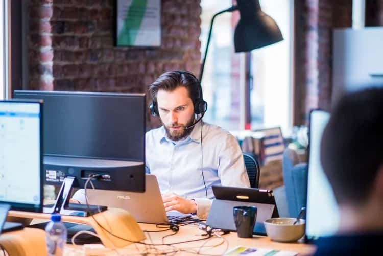 Want To Become A Good Developer? Follow These 8 Tips