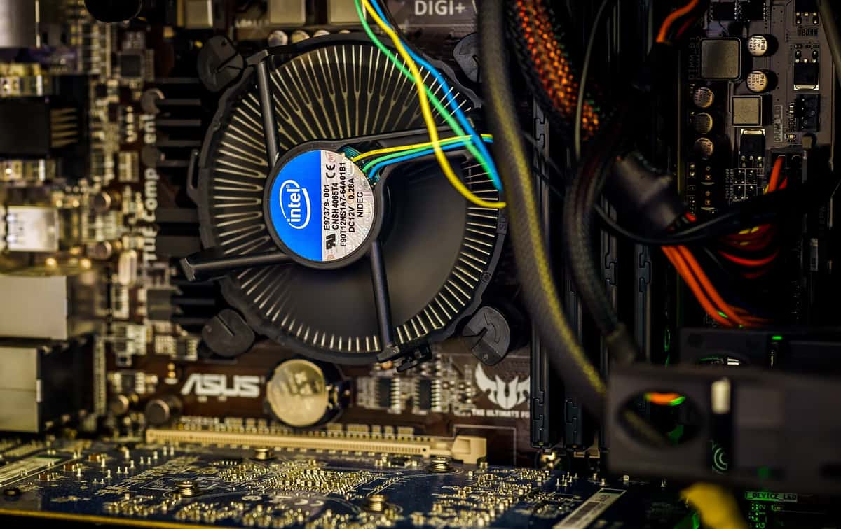 How To Build Your Own Deep Learning Server From Scratch