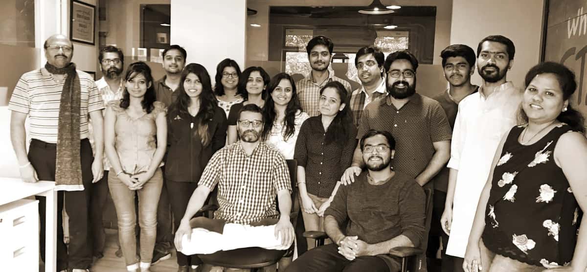 How This Startup And Their AI-Powered Products Helped Global Banks Save Up To $10 Million In Regulatory Fines