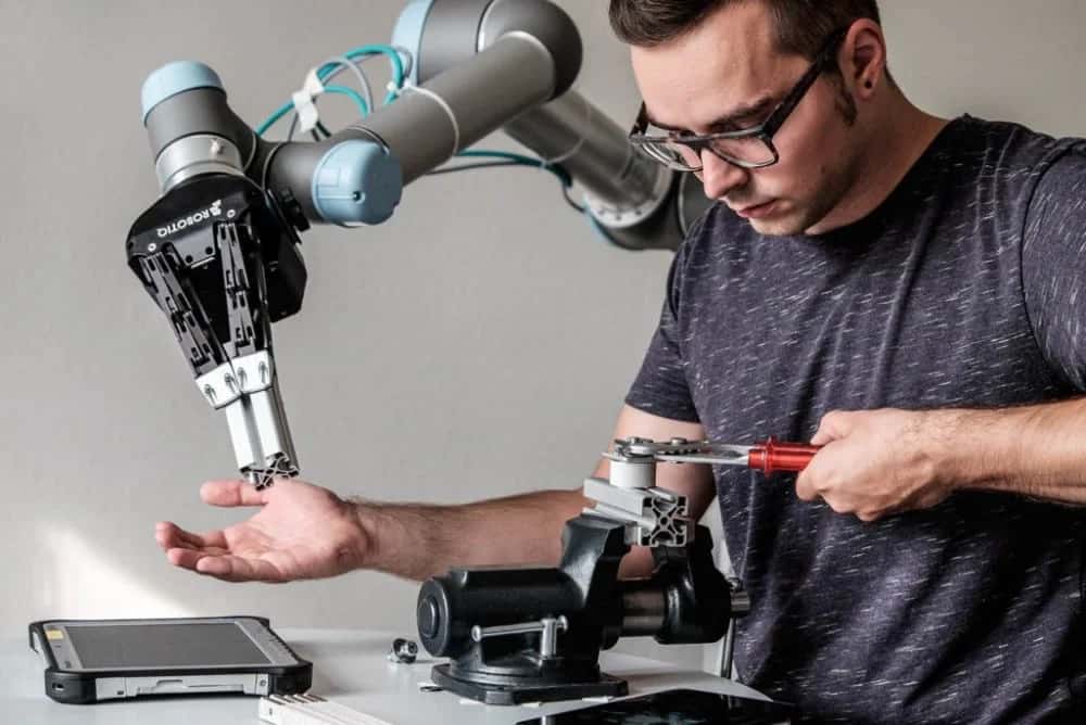 No, Robots Are Not Taking Away Your Jobs, They Are Making Them More Humane