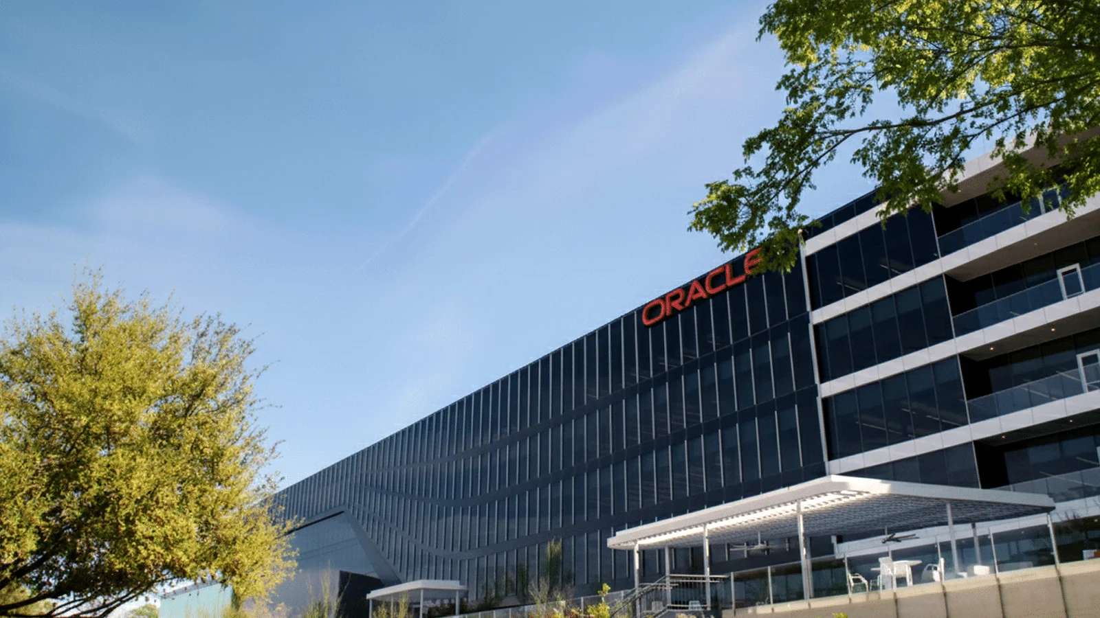 Why Oracle Hasn’t Built Its Own AI Chip Yet