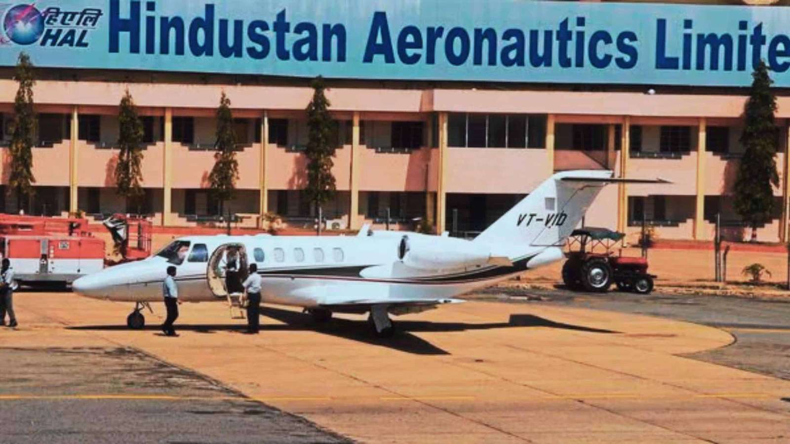HAL Secures SSLV Technology Transfer Contract, Bids ₹511 Crore