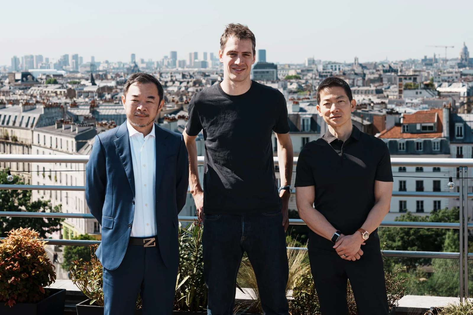 G42 and Mistral AI Partner to Build Next-Gen AI Infrastructure