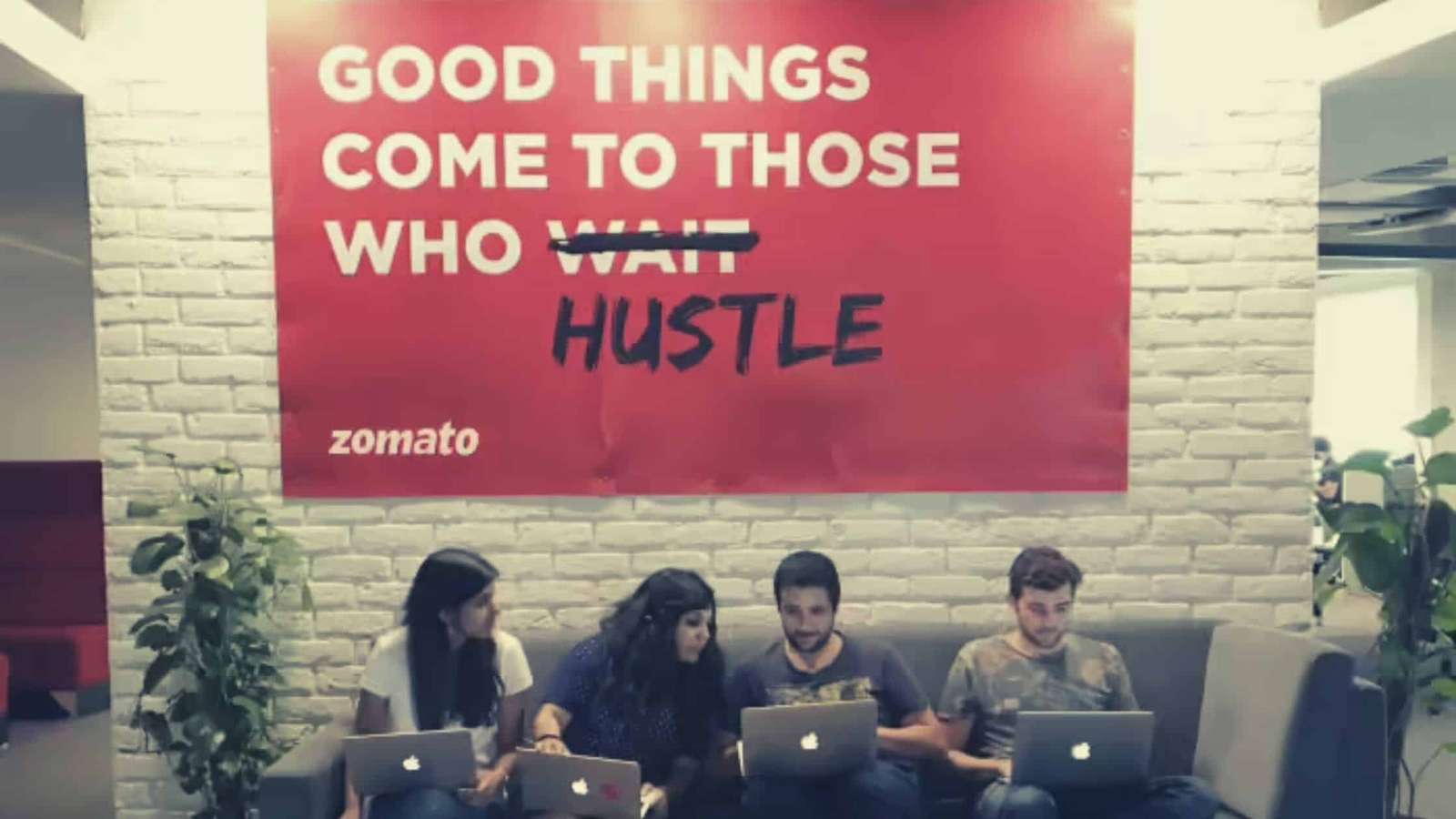 Zomato is Hiring Business and Product Leaders with a ‘Second Brain’
