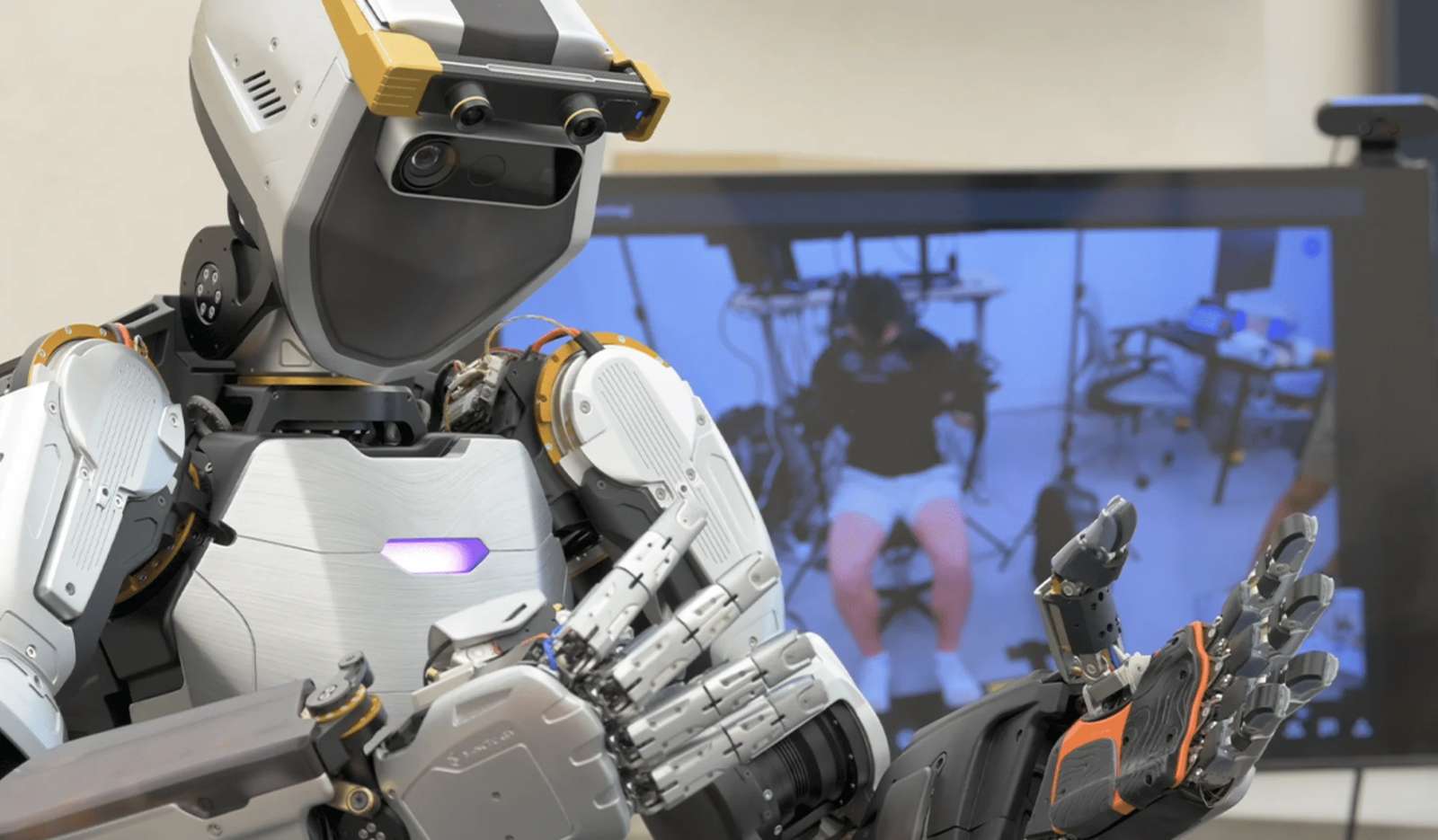Microsoft to Power General Purpose Humanoid Robots with Sanctuary AI