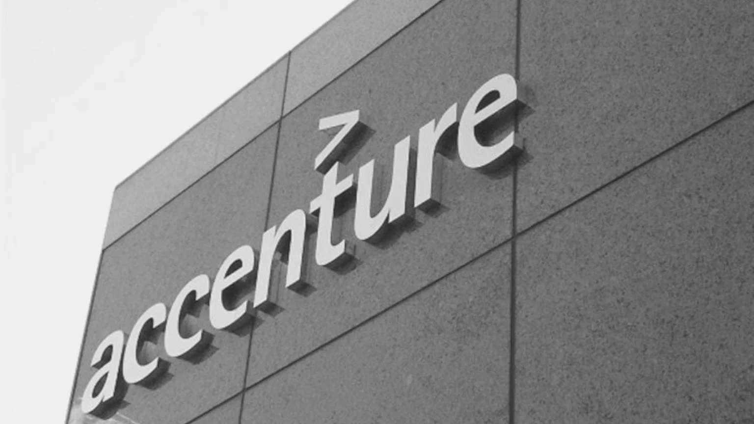 Accenture Set to Layoff 19,000 Employees