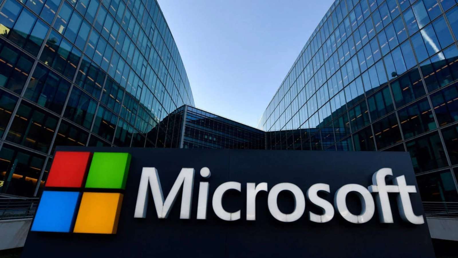 Power BI users can now integrate dashboards into Powerpoint