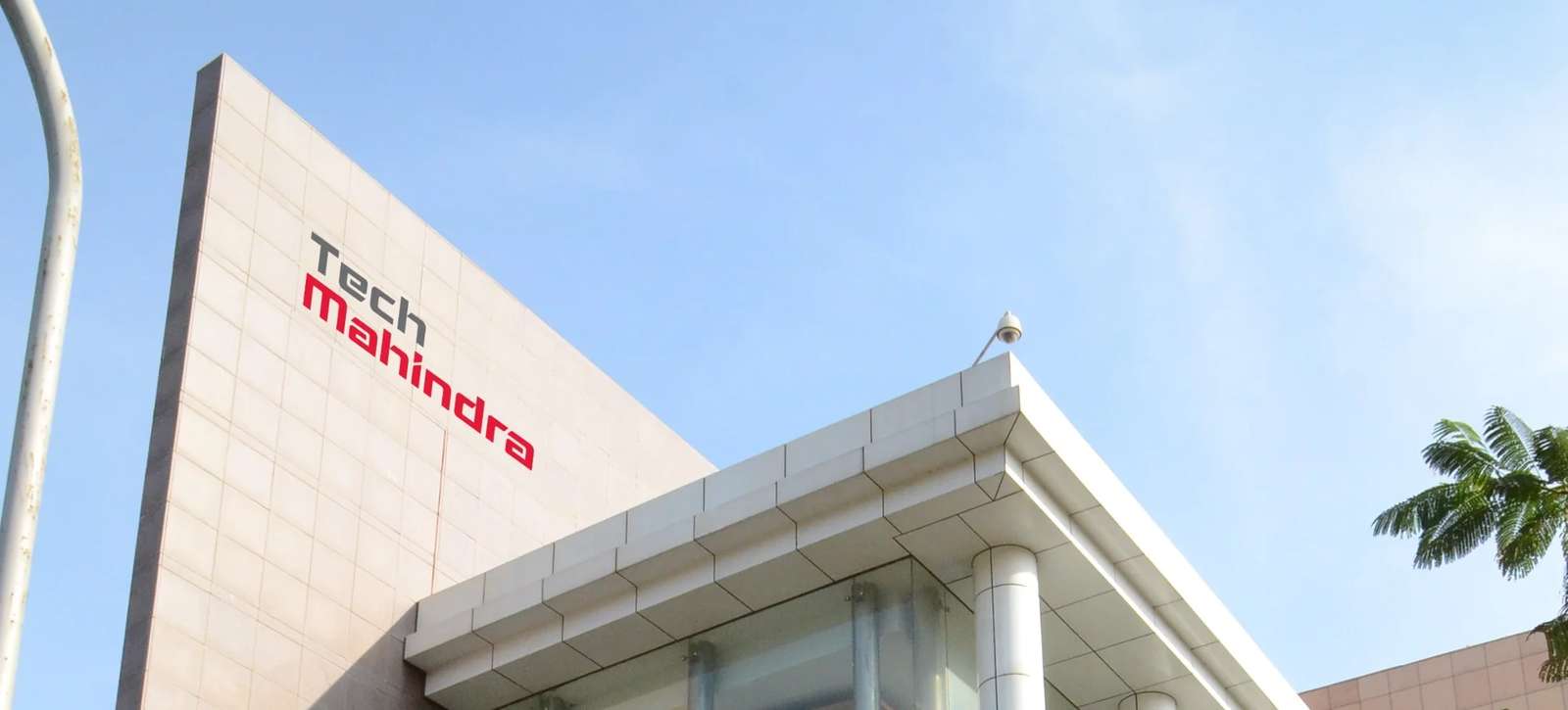 Tech Mahindra launches a new suite of AI offerings, brands it as amplifAI0->∞