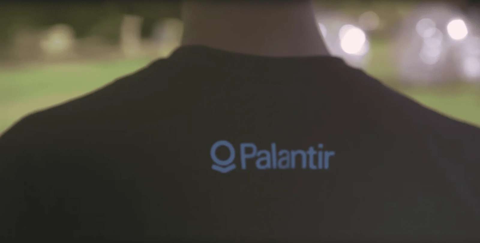 Palantir stock tanks by more than 15% after mixed earnings report
