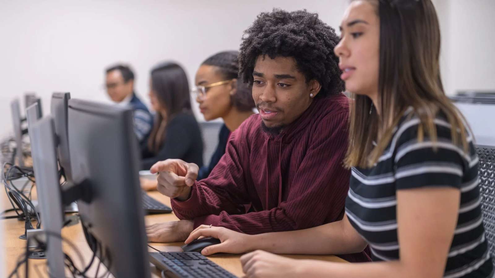 UK allots GBP 23Mn to upskill students in AI