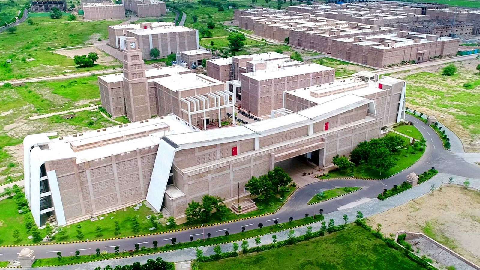 IIT Jodhpur To Launch IoT AI Hub, Plans To Integrate Academics With Real-World Scenarios