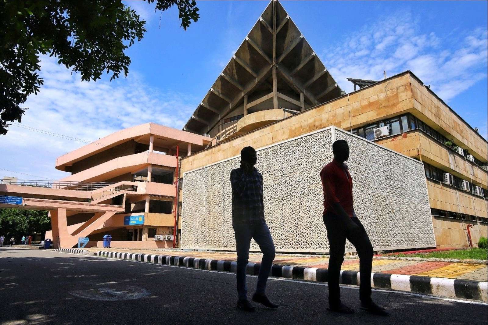 IIT Delhi To Launch M.Tech in Machine Intelligence & Data Science