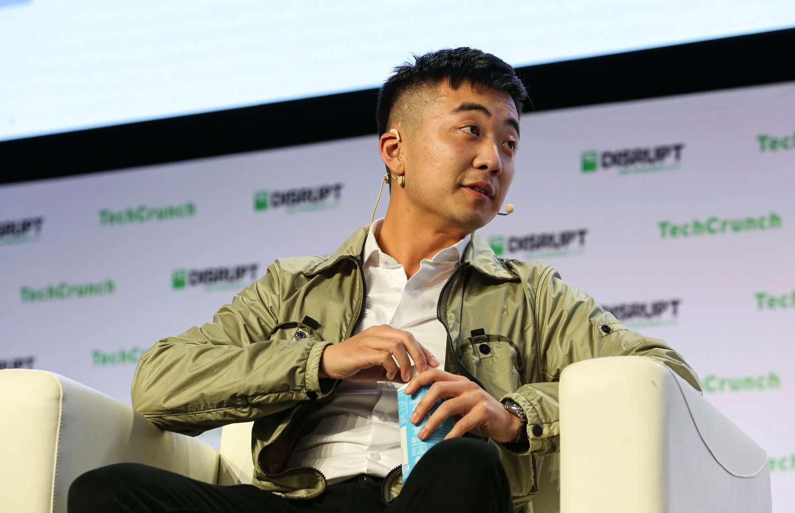 One Plus Co-Founder Raises $15 Million For 'Nothing'