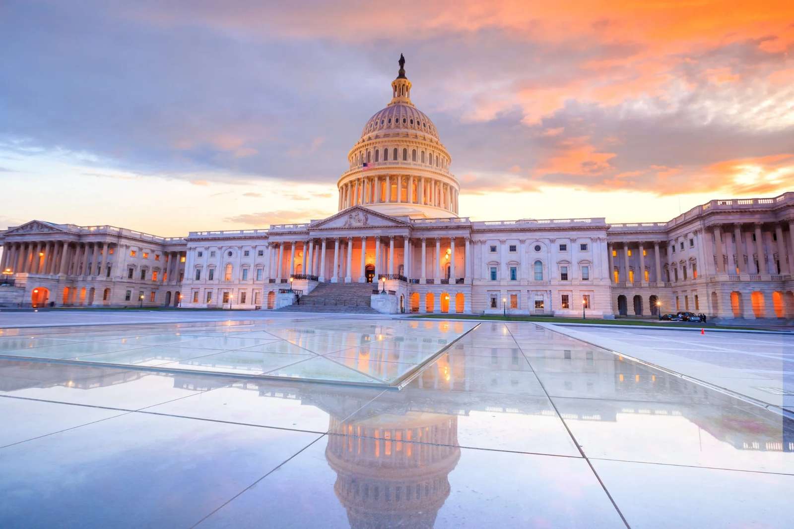 US Government Boosts Non-Defense R&D For AI & Quantum Computing
