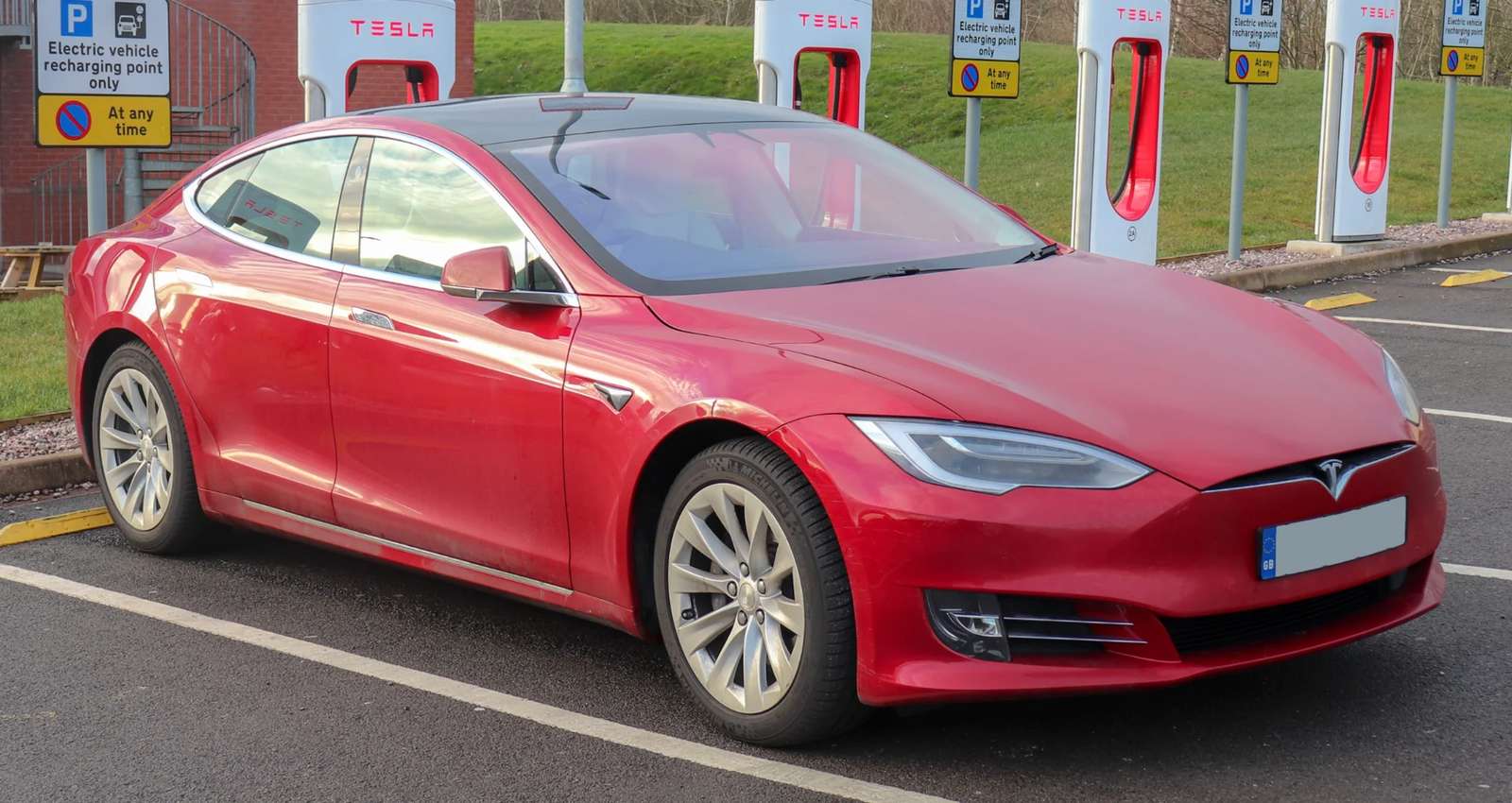 Tesla Might Soon Set Up A Research Centre In Bengaluru