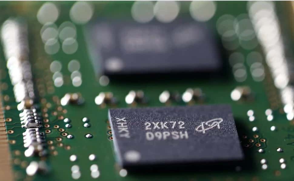 Micron Launches Low-Power DDR5 DRAM for AI Smartphones