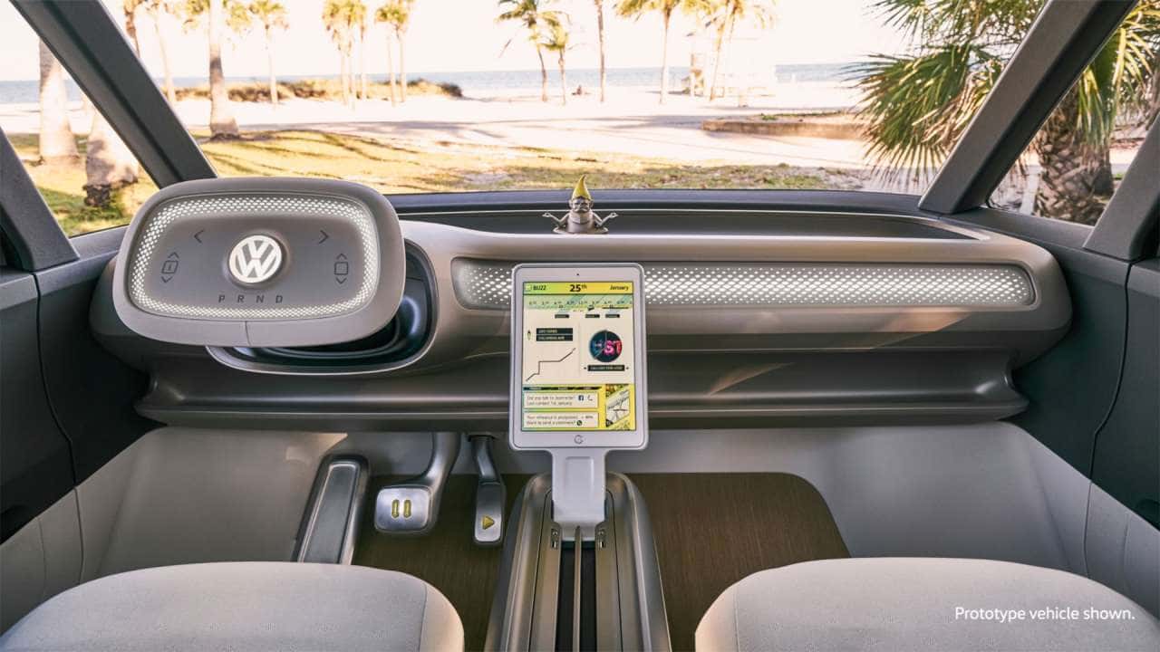 How Apple Will Use Self-Play To Reduce Collisions For Self-Driving Vehicles