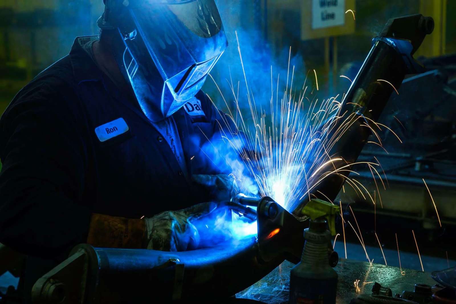 The Recent Baker Hughes & Microsoft Collaboration Shows Why Manufacturing Should Embrace Emerging Tech