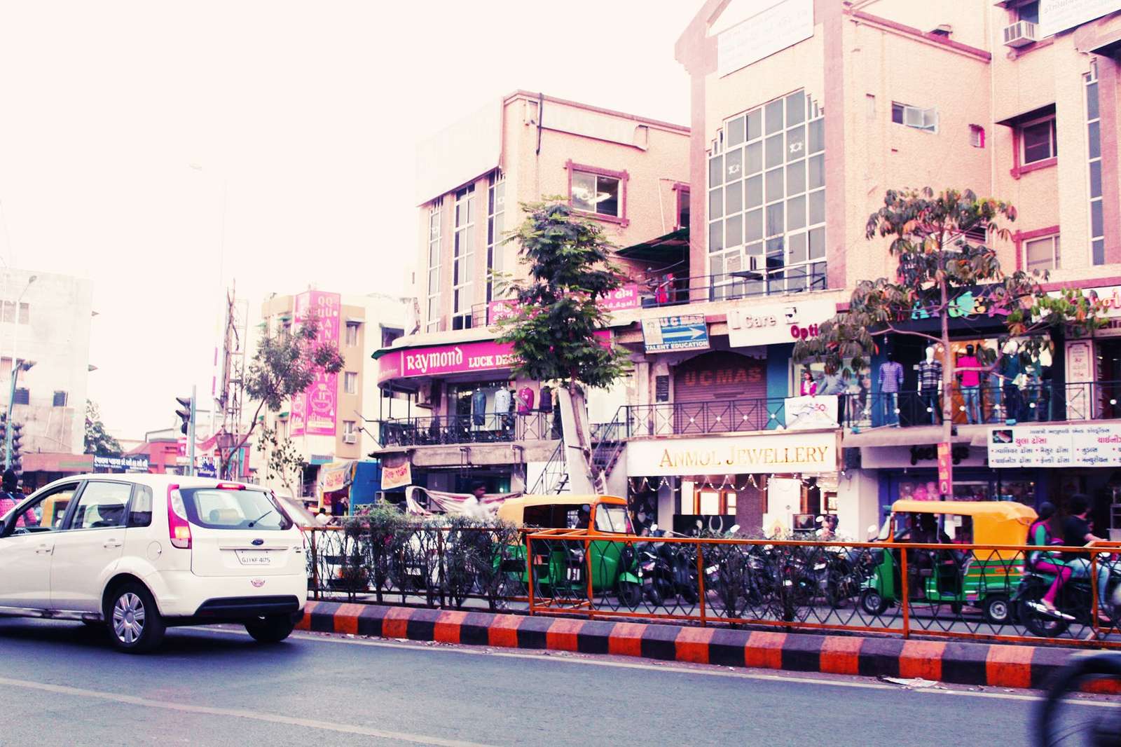 Ahmedabad's AI-Powered CCTV Recognises Man Spitting, Helps Cops Penalise Him