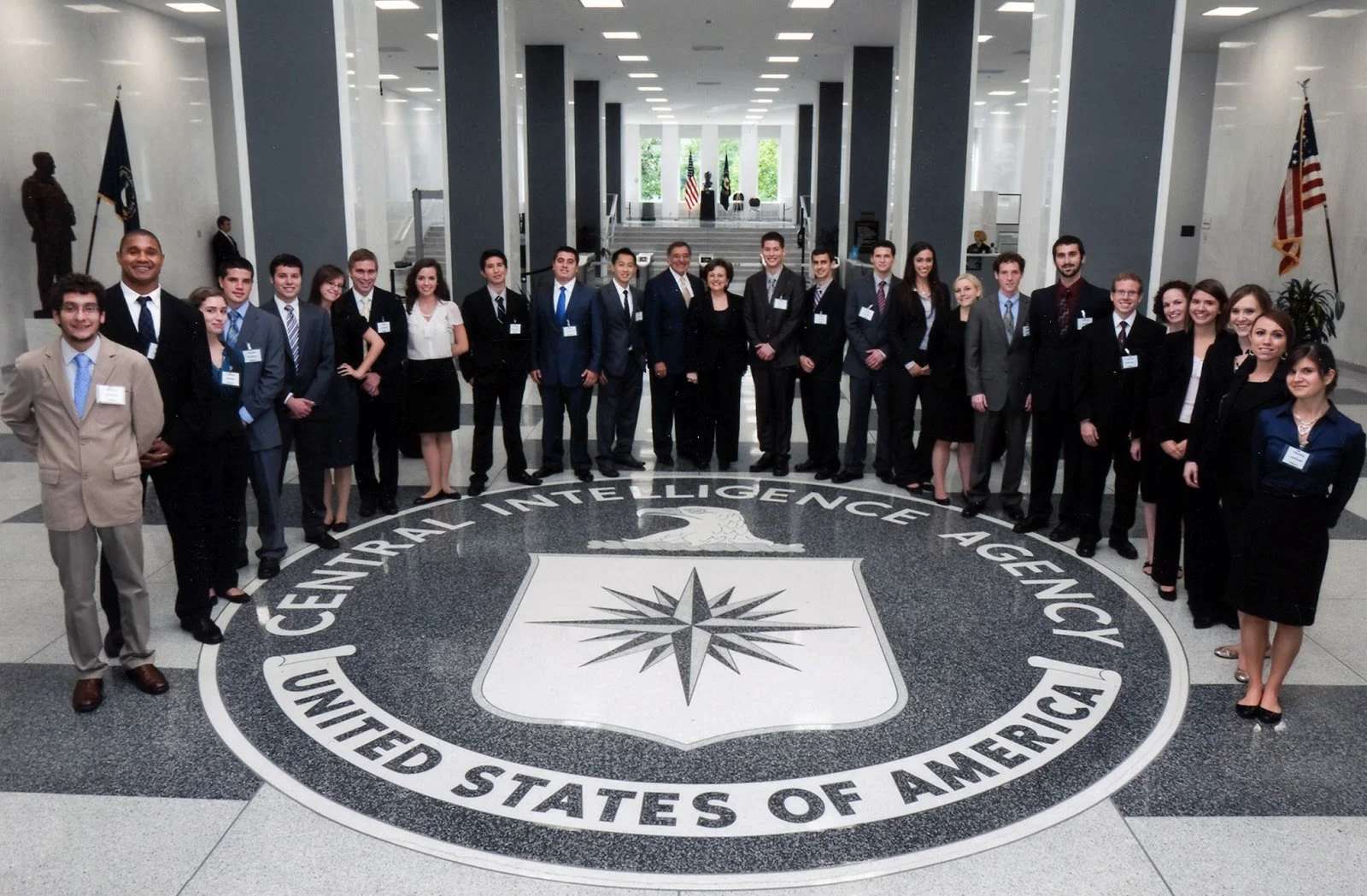 CIA Set To Be Run By AI, Has 137 Pilot Projects In Place