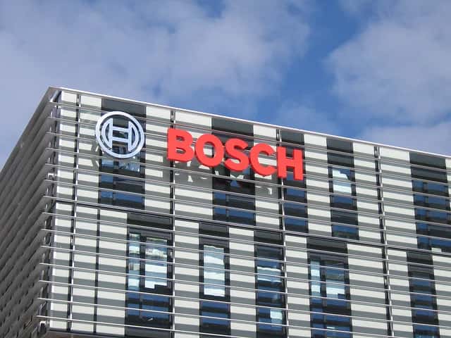 IIT Madras Signs MoU With Robert Bosch To Set Up AI And Data Science Center