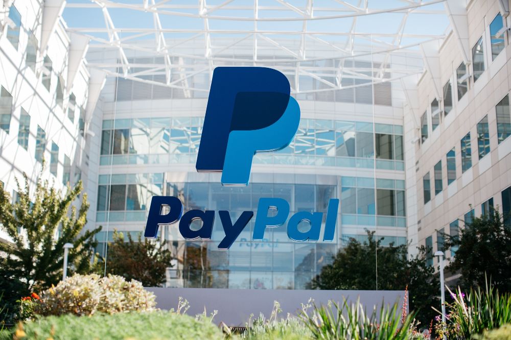 Paypal Pushes Its Cryptocurrency Ambitions With Curv Acquisition