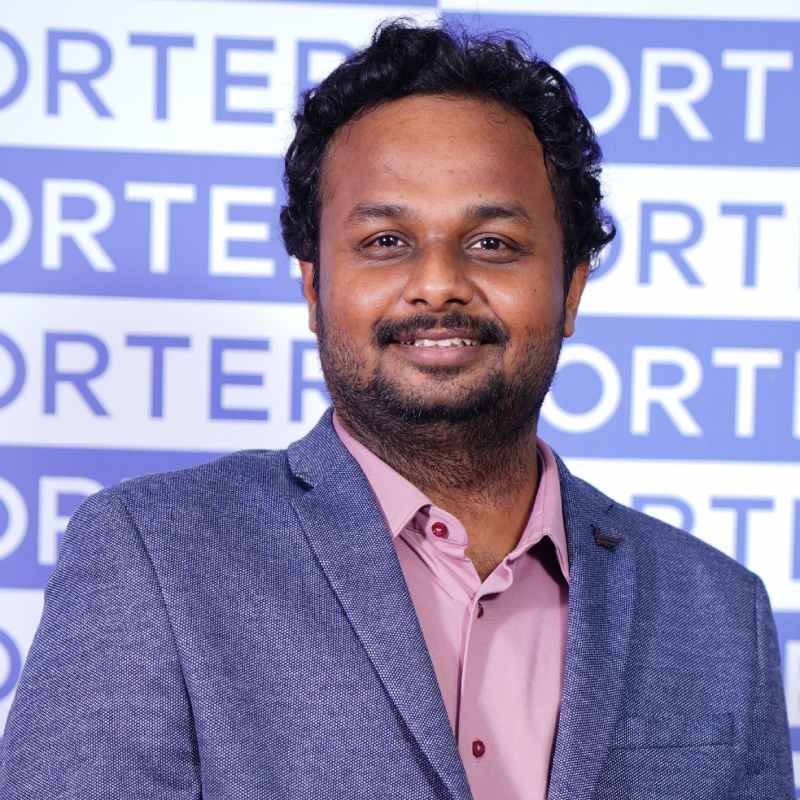 Mahathe-Pavan-porter